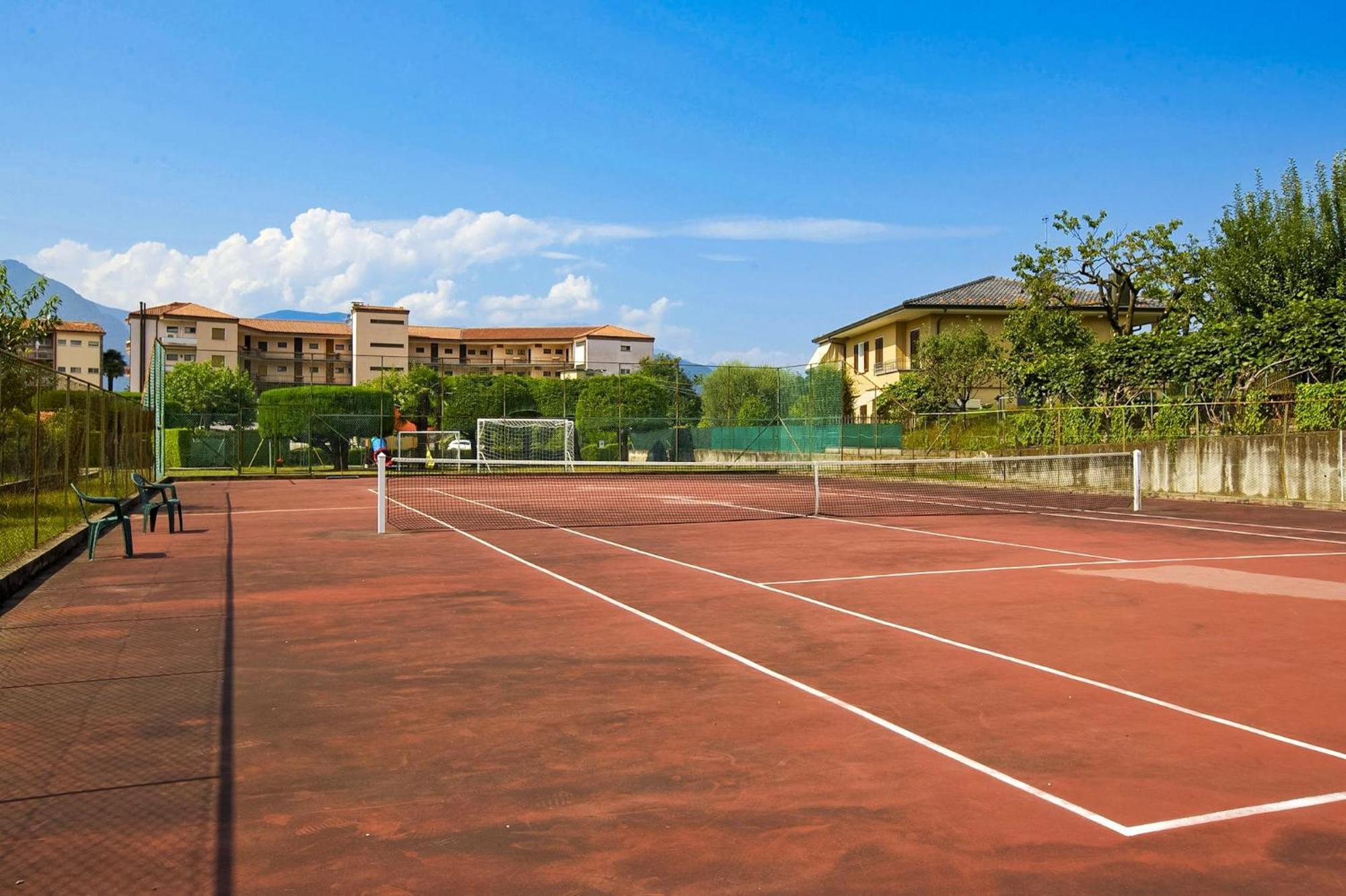 Parco Belmonte: Vista Fantastica Apartment Brezzo Bagian luar foto