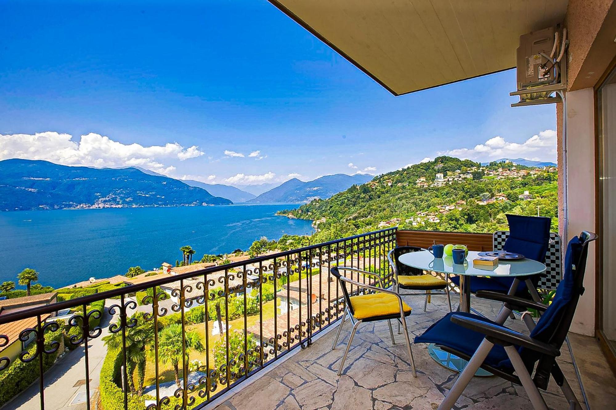 Parco Belmonte: Vista Fantastica Apartment Brezzo Bagian luar foto